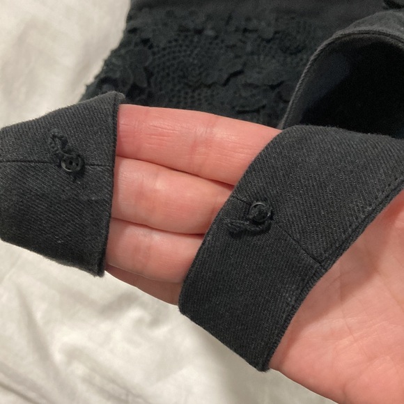 Gorgeous black dress with floral appliqués on bodice - Picture 7 of 7